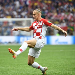 Domagoj Vida protiv Francuske (Foto: AFP)