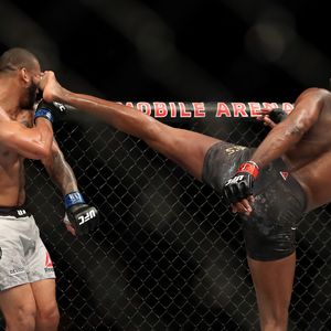 Jones udara Santosa (Foto: AFP)