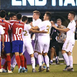Naguravanje Real - Atletico (Foto: AFP)