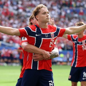 VIDEO Pogledajte golčinu Schjelderupa kojom je Norveška povela protiv Engleske