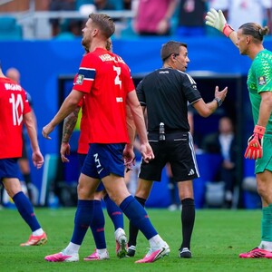 VIDEO Nevjerojatna situacija na SP-u: Lopta pogodila kabel uoči akcije iz koje je Engleska zabila?