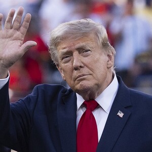 Donald Trump poručio je da Benjamin Netanyahu neće biti uhićen tijekom posjeta SAD-u
