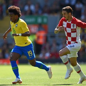 Willian i Šime Vrsaljko (Foto: AFP)