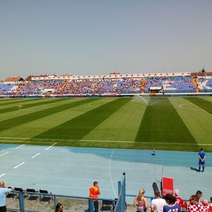 Hrvatski navijači na Gradskom vrtu (GOL.hr)