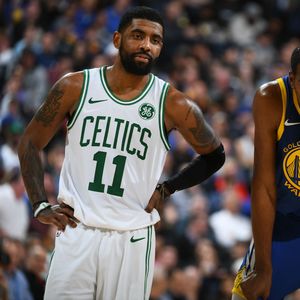 Kyrie Irving i Kevin Durant (Foto: AFP)