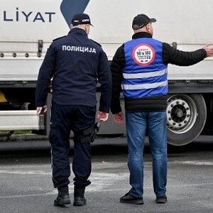 Srbija ne dozvoljava ulazak Crnogorcima - mediji