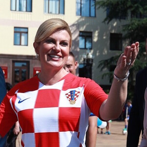 Kolinda Grabar Kitarović putuje na Mundijal : Otkrila kakvi su joj nacionalni nogometni dresovi!
