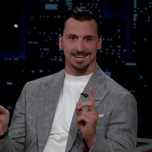 Ibrahimović i Herny u prijenosu uživo zapjevali hit Dubioze kolektiv