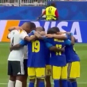 VIDEO Osvojili srca svih katolika! Igrači Njemačke i Curacaa zajedno molili nakon utakmice