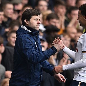 Mauricio Pochettino i Dele Alli (Foto: AFP)