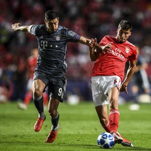 Ruben Dias i Robert Lewandowski (Foto: AFP)