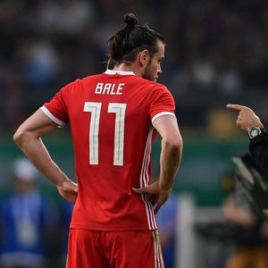 Gareth Bale i Ryan Giggs (Foto: AFP)