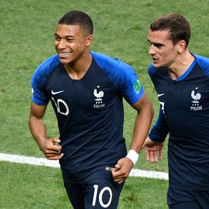 Kylian Mbappe i Antoine Griezmann (Foto: AFP)