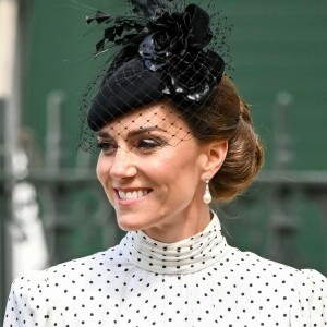 Catherine Middleton u haljini Alessandre Rich 2025. - 1