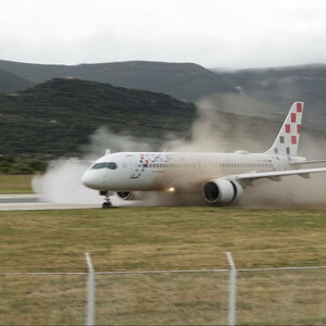 Avion - 1