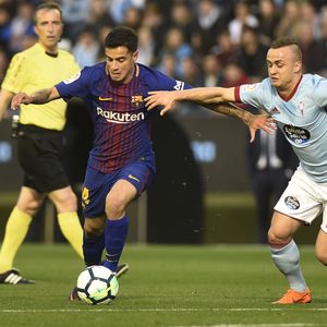 Coutinho i Lobotka (Foto: AFP)