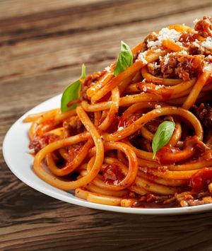 Tjestenina u umaku od mesa