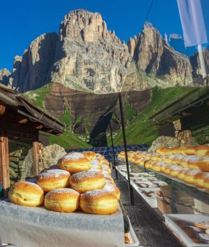 Krafne su veliki hit u planinarskom domu Friedricha Augusta u Dolomitima