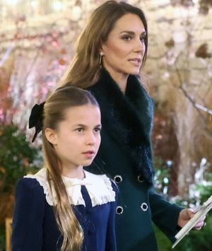 Princeza od Walesa s obitelji na božićnom koncertu 2025. - 3