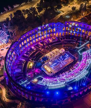 Otvorena je sezona klizanja u pulskoj Areni