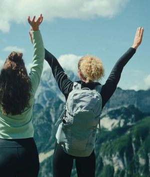 Dobar vikend u prirodi počinje dobrim izborom: Kako se opremiti za savršen planinarski dan