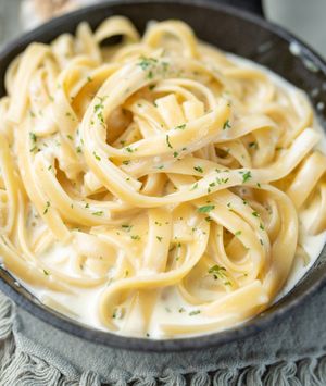 Bijeli umak za tjesteninu