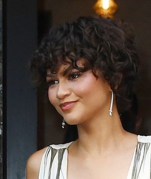 Zendaya ima novu frizuru