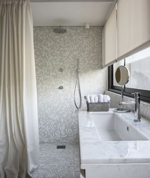 Tuš-kabine sa zavjesom - 10