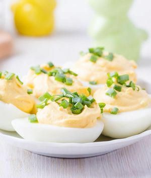 Punjena jaja s grčkim jogurtom