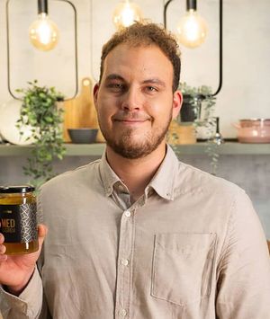 Od znatiželje do brenda: Kako je slučajni susret s pčelama prerastao u ozbiljan posao?