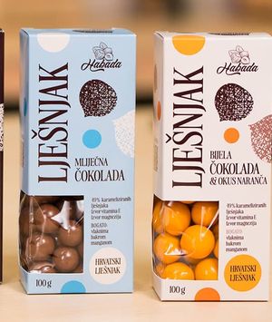 Nova omiljena poslastica: Karamelizirani lješnjaci u čokoladi koje rade brat i sestra iz Slavonije