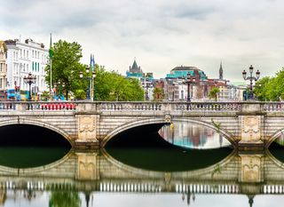 O'Connell bridge, Dublin - 4