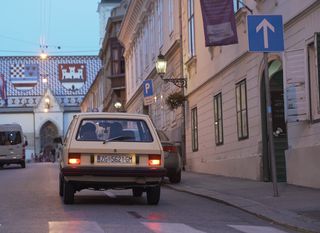 Noćna vožnja Zagrebom u Yugu