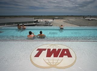 TWA - 1
