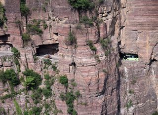 Tunel Guoliang u Kini - 1