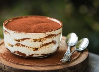 Tiramisu s jogurtom