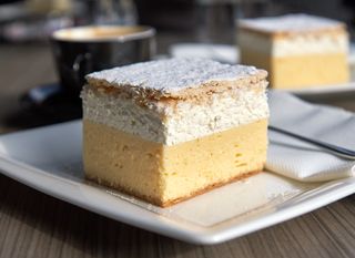 Bledska kremšnita