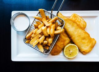 Britansko je nacionalno jelo pržena riba i krumpir, odnosno fish and chips