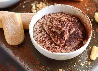 Slatki umak po uzoru na tiramisu