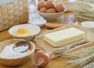 Bolje rezultate postići ćete ako za kolače koristite jaja i maslac sa sobne temperature