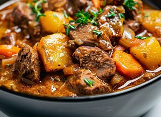 Malo octa može spasiti gulaš u koji ste dodali previše soli