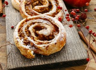 Rolice od jabuke i cimeta