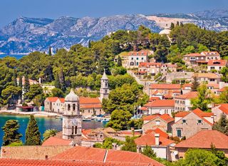 Cavtat je divan gradić na hrvatskoj obali