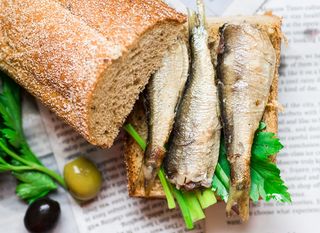 Na drugom mjestu najgore rangiranih jela našao se i bocadillo de sardinas, odnosno sendvič sa sardinama