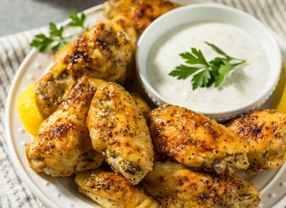 Ladolemono može poslužiti kao marinada za piletinu