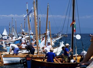 Barke pred start regate u Mošćeničkoj Dragi