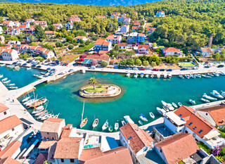 Vrboska - 3