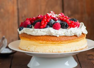 Torta sa svježim voćem