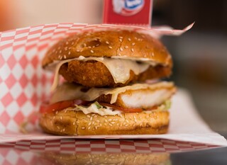 Quick Feet – Pete: Burger koji je uvijek korak ispred