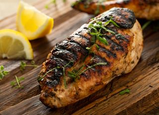 PIleća prsa u marinadi na bazi balzamičnog octa